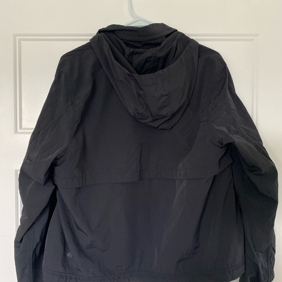 Lululemon Black Windbreaker - Picture 3 of 3